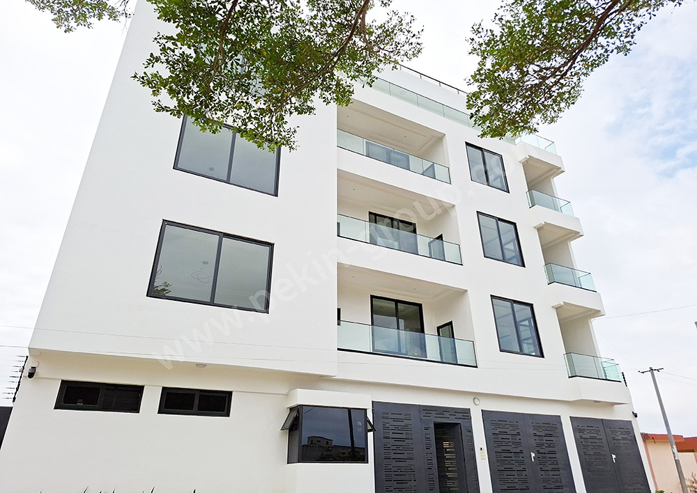 Appartement haut standing à louer à Cotonou Gbégamey – Résidence avec piscine et ascenseur